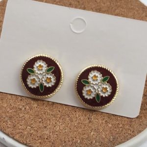 Daisies Stud Earrings